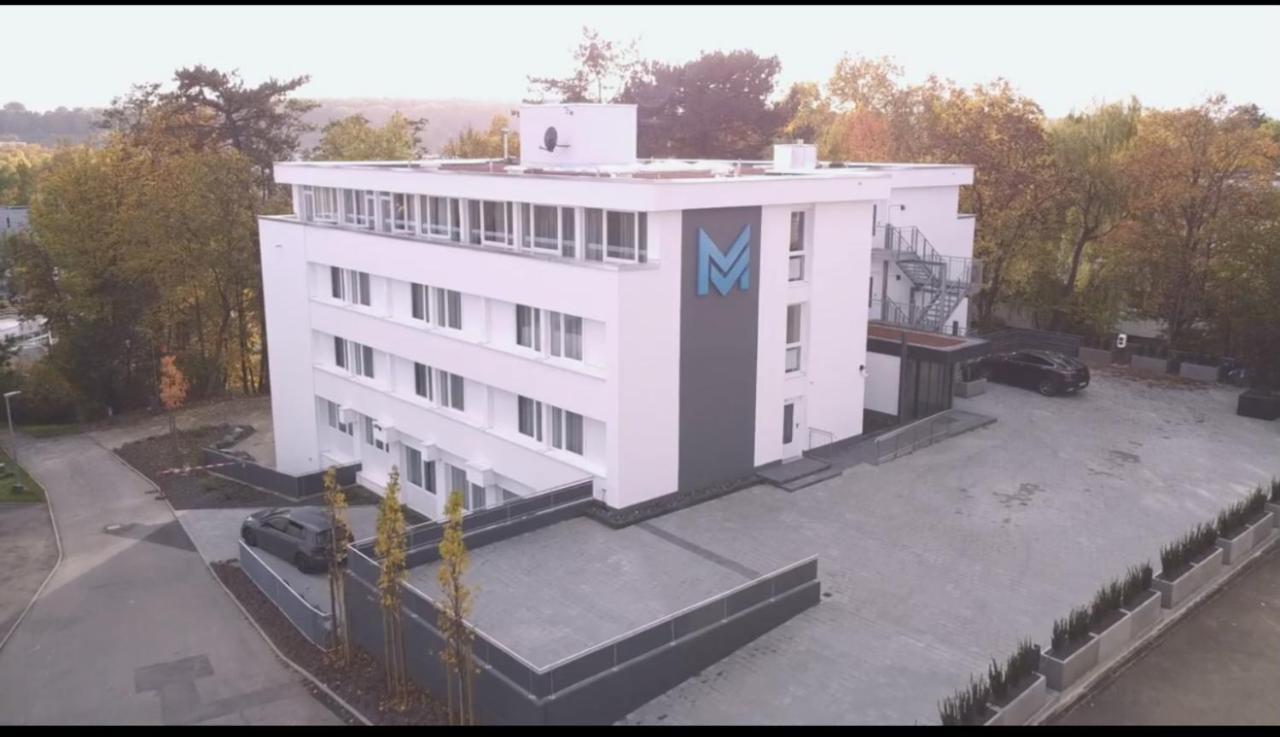 Melvi Hotel Göppingen Extérieur photo