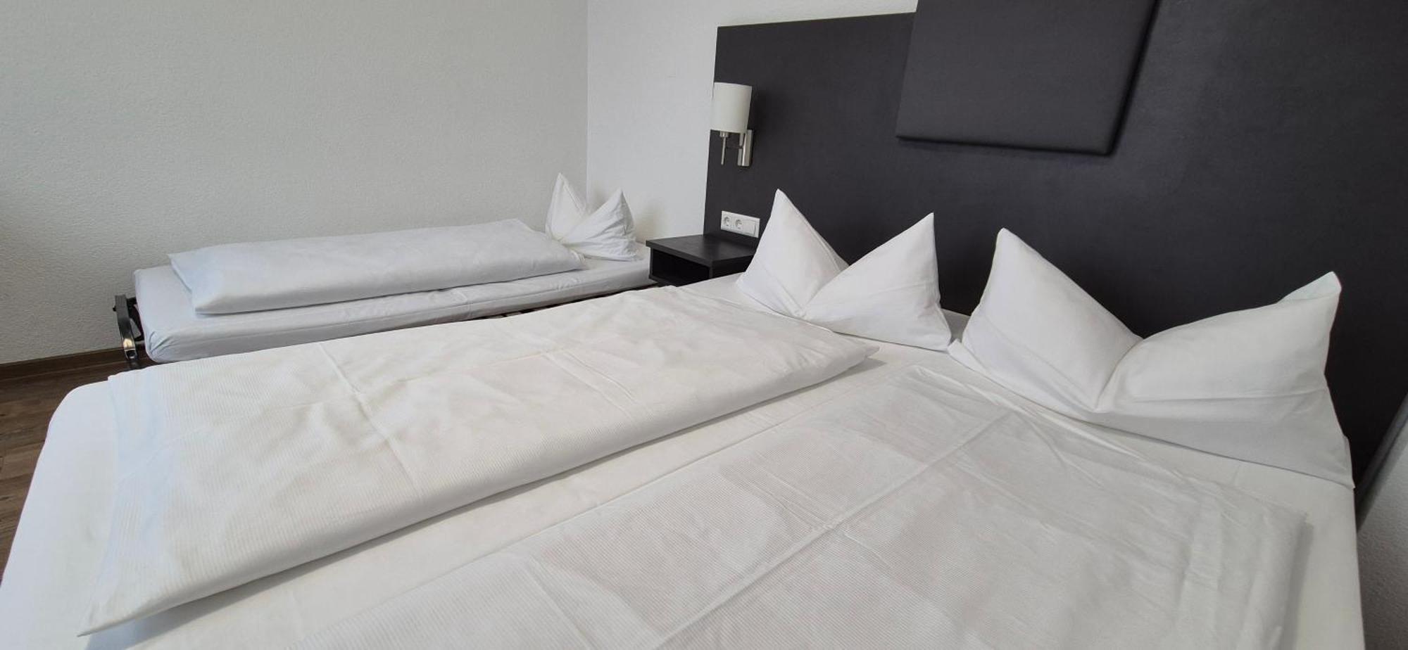 Melvi Hotel Göppingen Extérieur photo