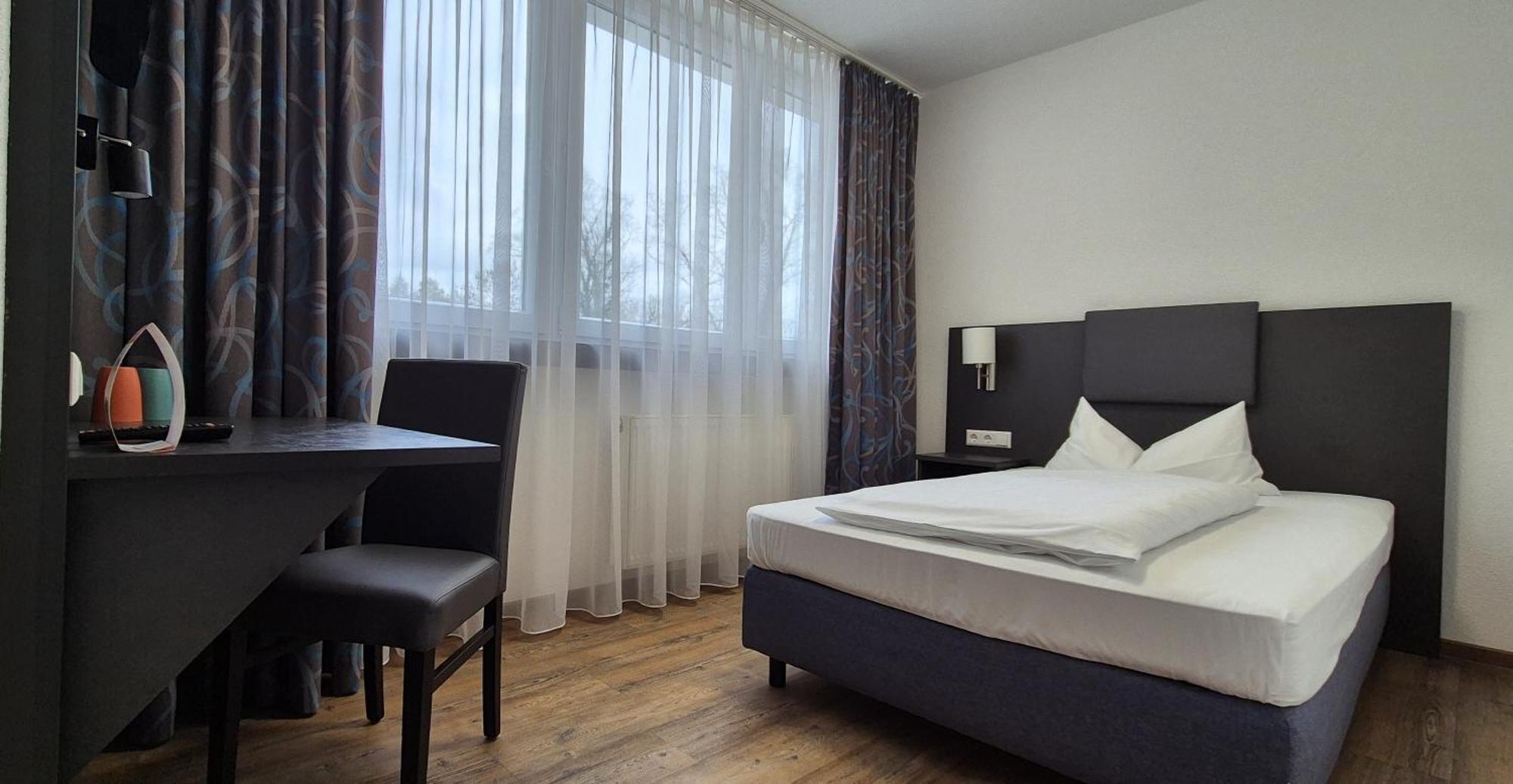 Melvi Hotel Göppingen Extérieur photo