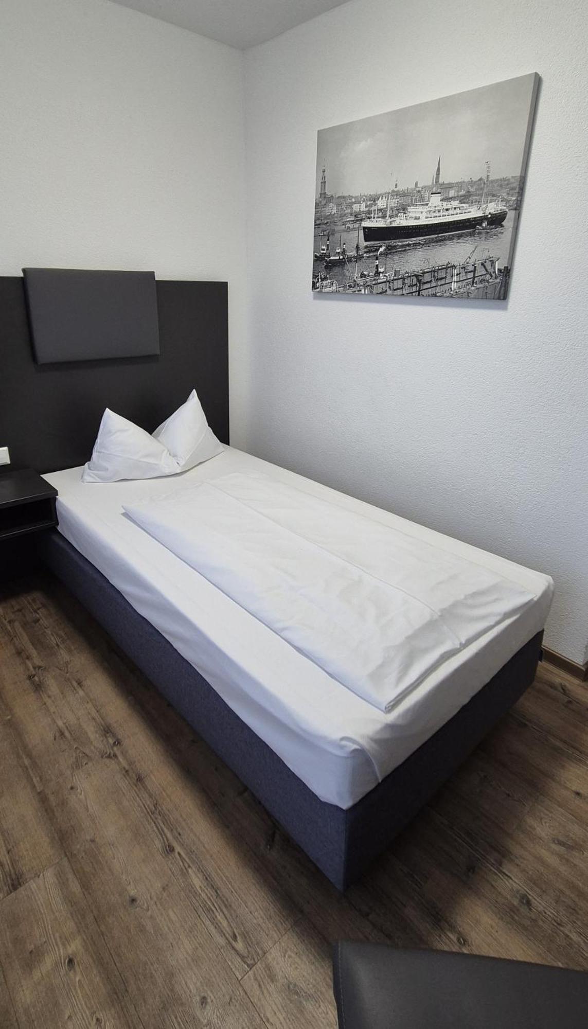 Melvi Hotel Göppingen Extérieur photo