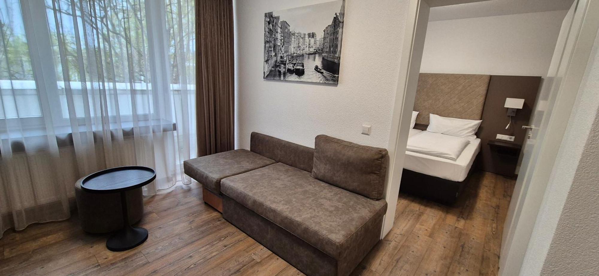 Melvi Hotel Göppingen Extérieur photo